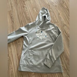 Women’s north face hoodie